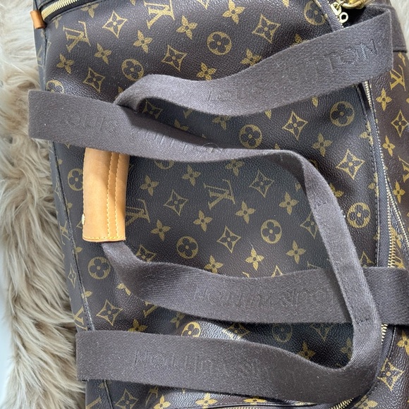 Authentic Louis Vuitton Monogram Rolling Duffle Bag - Picture 13 of 16
